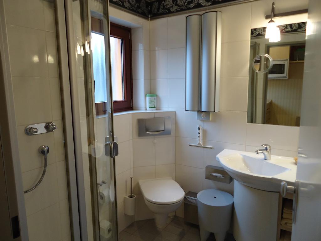 Air Boardinghouse Tulip Stockum, Zu Fuss - 3 Minuten Zur Messe Dusseldorf Room photo