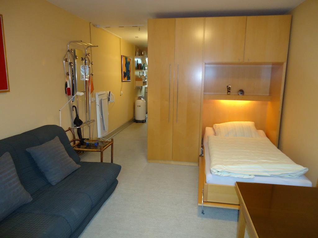 Air Boardinghouse Tulip Stockum, Zu Fuss - 3 Minuten Zur Messe Dusseldorf Room photo
