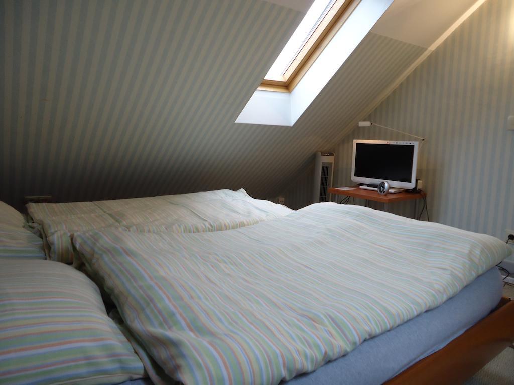 Air Boardinghouse Tulip Stockum, Zu Fuss - 3 Minuten Zur Messe Dusseldorf Room photo
