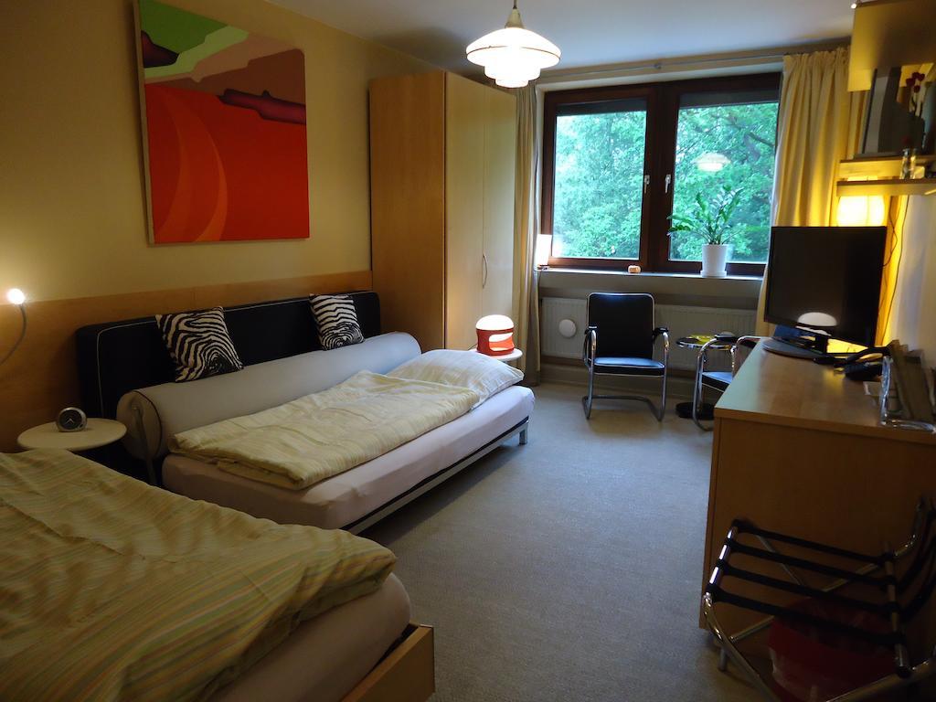 Air Boardinghouse Tulip Stockum, Zu Fuss - 3 Minuten Zur Messe Dusseldorf Room photo