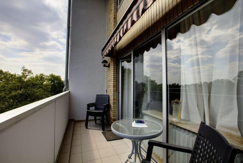 Air Boardinghouse Tulip Stockum, Zu Fuss - 3 Minuten Zur Messe Dusseldorf Exterior photo